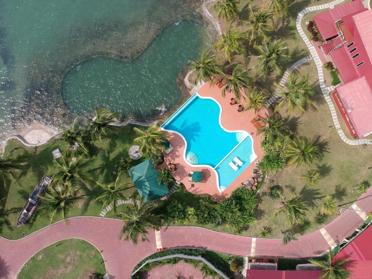 The Ocean Residence Langkawi Kuah Exterior photo