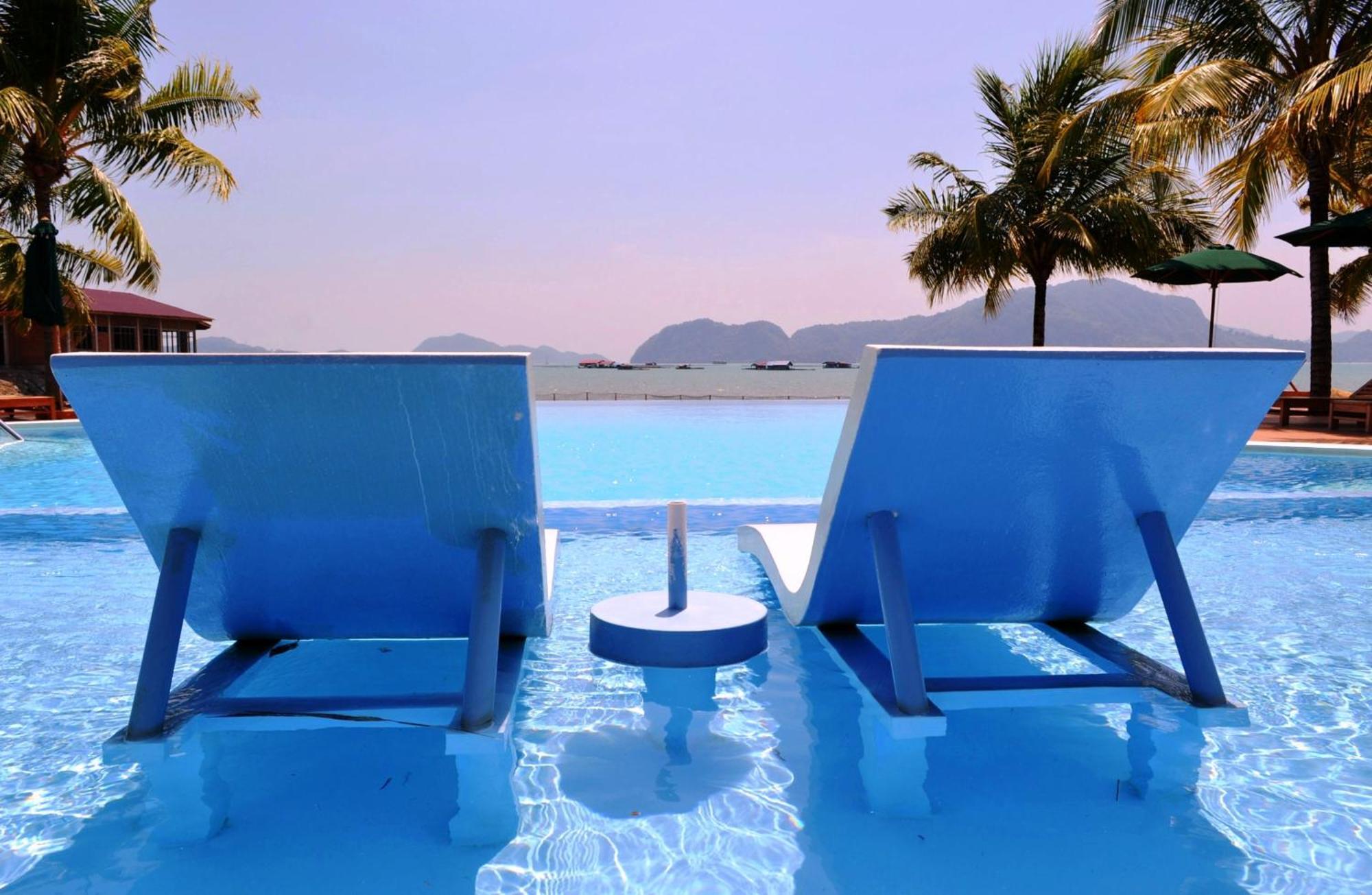 The Ocean Residence Langkawi Kuah Exterior photo