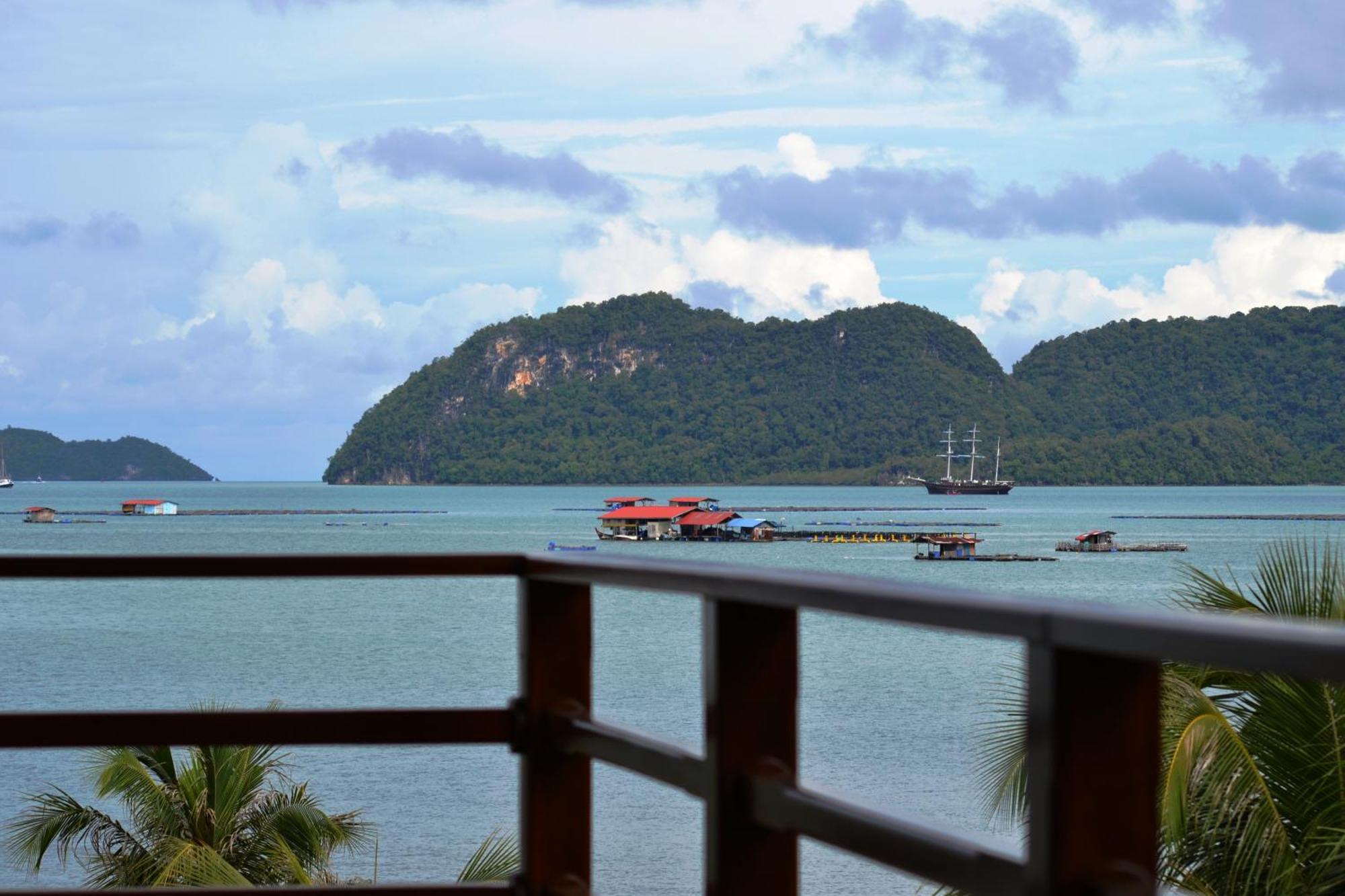 The Ocean Residence Langkawi Kuah Exterior photo