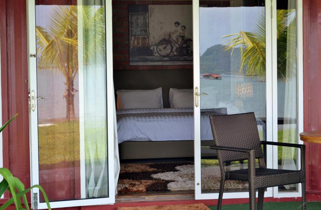 The Ocean Residence Langkawi Kuah Exterior photo